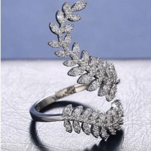 ❣️NEW❣️925 Sterling Silver NOT Silver Plate🌿Leaf Design Women's Ring Sz7✨️